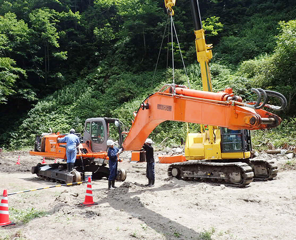 建機・産業車輌の分解・組立